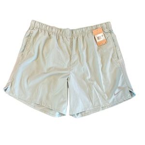 Nike Men’s Size XXL Challenger Dri-Fit 7” Shorts NWT